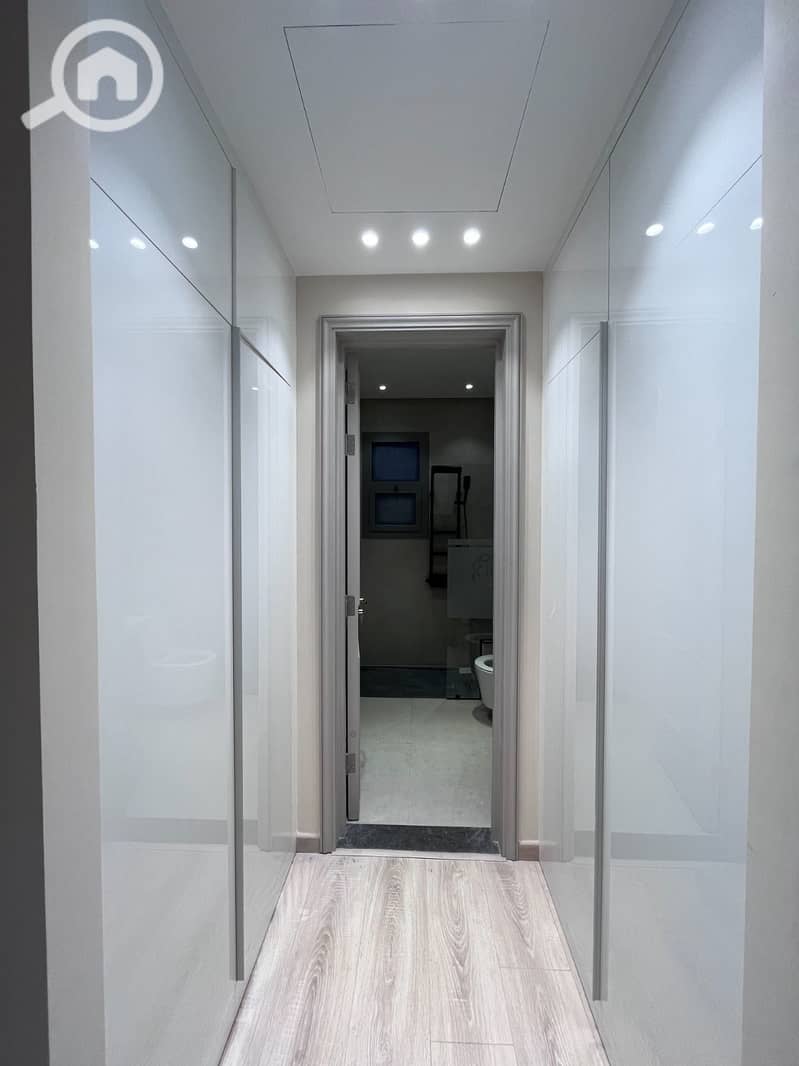 16 a138673c-b8e5-4ce0-b54c-57686f12ac5f. jpg