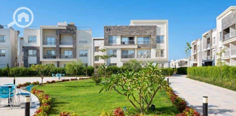 Fully finished chalet for sale, directly on the sea, in a strategic location in Ras El Hekma, North Coast, within “You’d” - Więcej