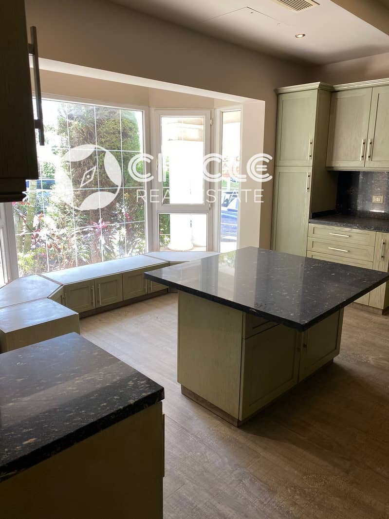 Prime Location 400m Villa Twin House With 450m Land For Rent In Mountain View 1 Fifth Settlement New Cairo Near AUC - Mehr