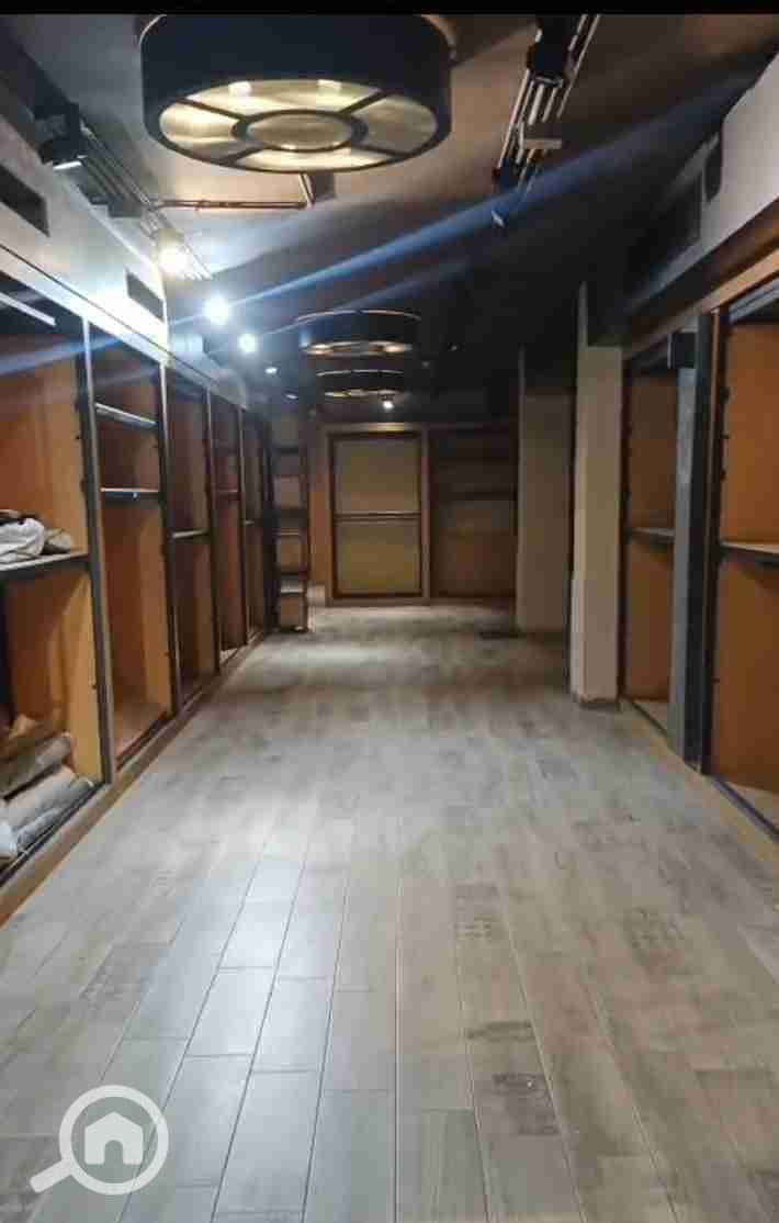 Commercial shop for sale on Al-Shehab main street in Mohandessin - Widok 2