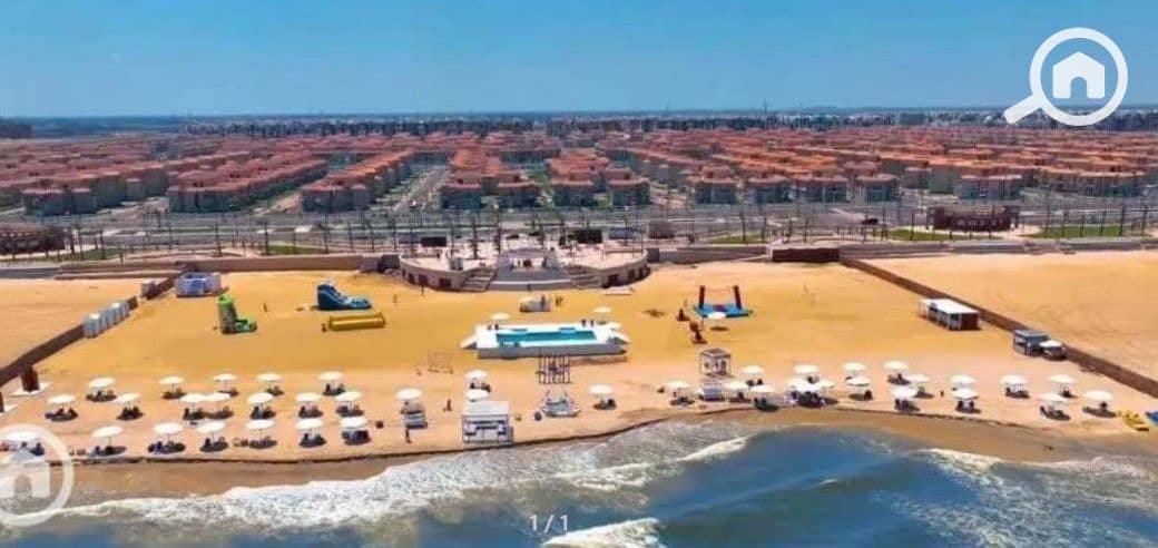 For quick sale: a fully finished villa (502 sq m) at a price lower than its original price. Immediate turnkey delivery directly on the sea in Zahia Co – pohled 4