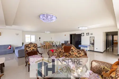 Chalet for sale with a direct sea view