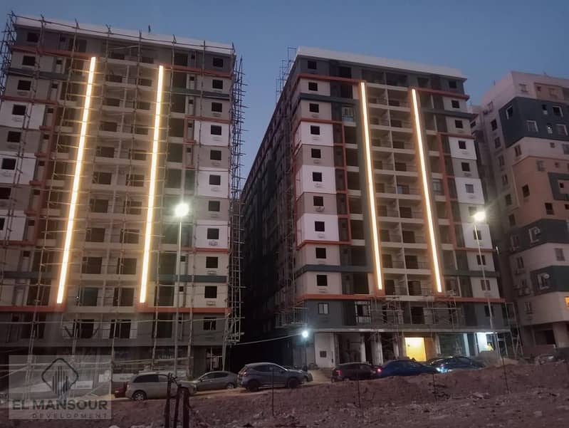 Shop for sale in Nasr City with a down payment of 500 thousand and installments over 5 years without interest. You can view your shop from now and it will serve the largest number of residents on the main street. - Widok 5