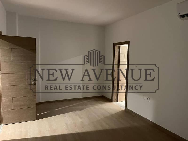 Exclusive Fountain View apartment with Lowest Price Uptown Cairo – pohled 5