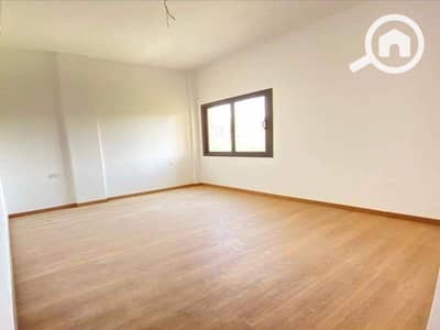 شقة 2 غرفة نوم للبيع في 6 اكتوبر، الجيزة - IMG-20260310-WA0061. jpg