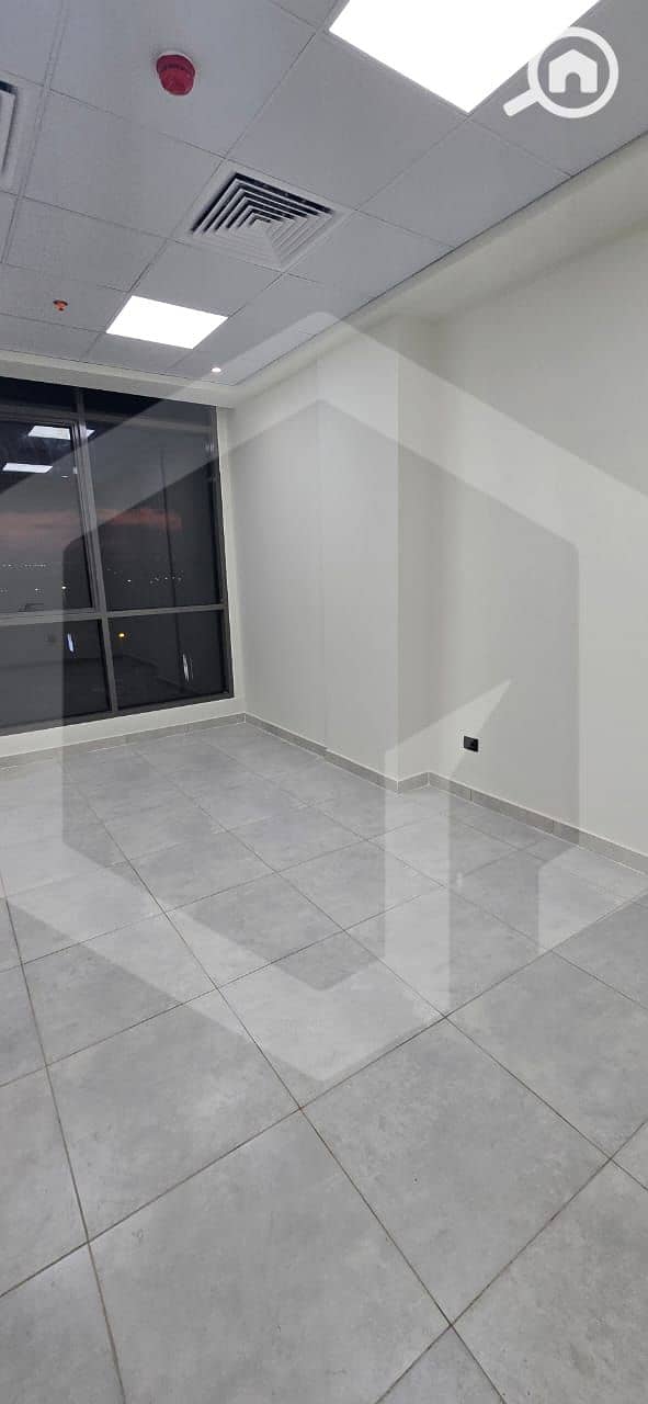 Clinic Fully Finished with ACs for rent in Hale Town, Palm Hills, 6th Of October City . . . . . . . . . . . . . . . . . . . . . . . . . . . . . . . . . . - Widok 4