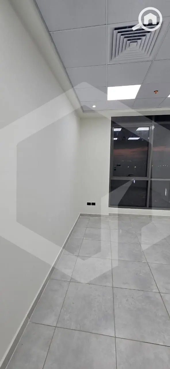 Clinic Fully Finished Ready To Move for sale with ACs in Hale Town, Palm Hills, 6th Of October City . . . . . . . . . . . . . . . . . . . – pohled 4