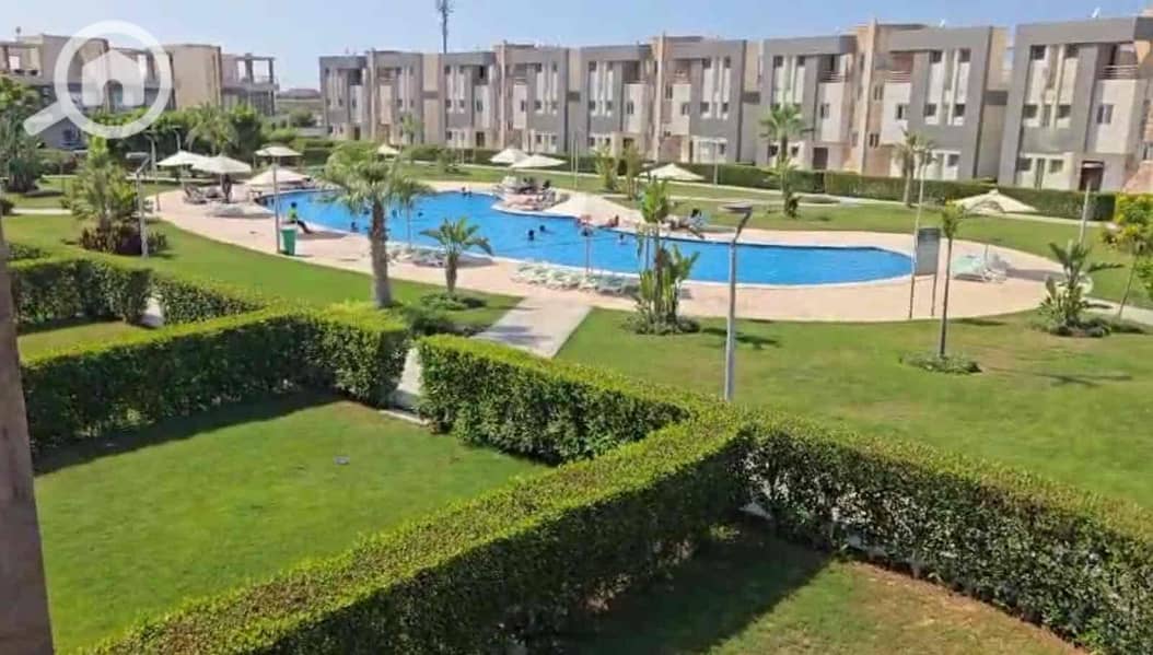 Two-bedroom chalet for rent in Marseilia Beach 4, directly on the pool and fully air-conditioned. - Ansicht 2