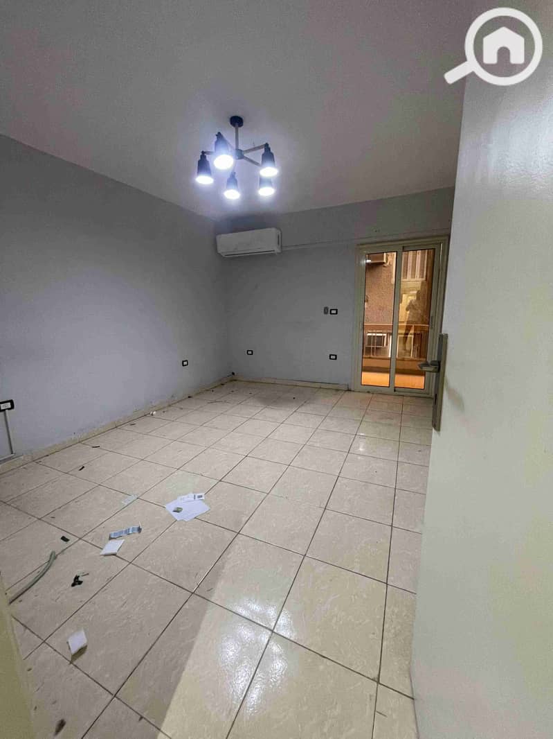 Office for rent: a whole floor with two apartments on a parallel street to Nasr Road, Nasr City, 600m, first use, licensed for administrative purposes. - Widok 4