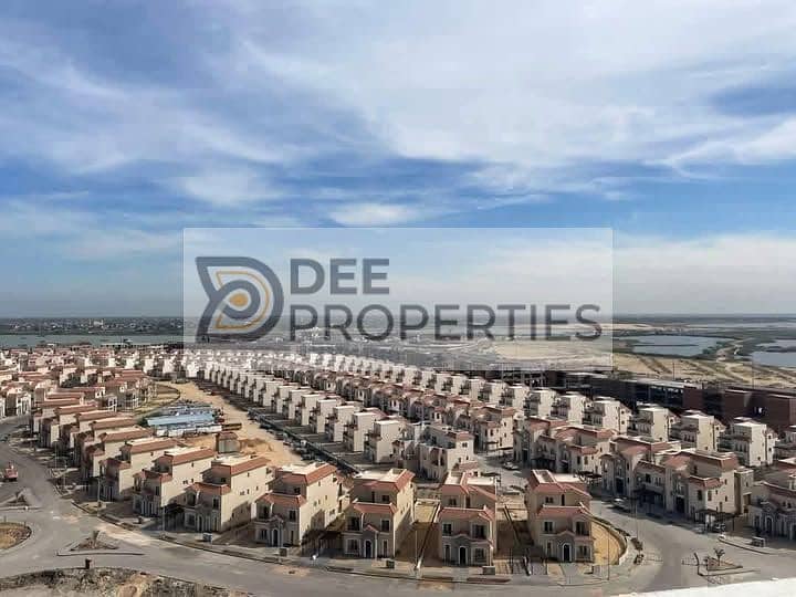Townhouse in Saudi Arabia, Egyptian style, lake view, 280 meters, prime location, immediate delivery - Widok 3