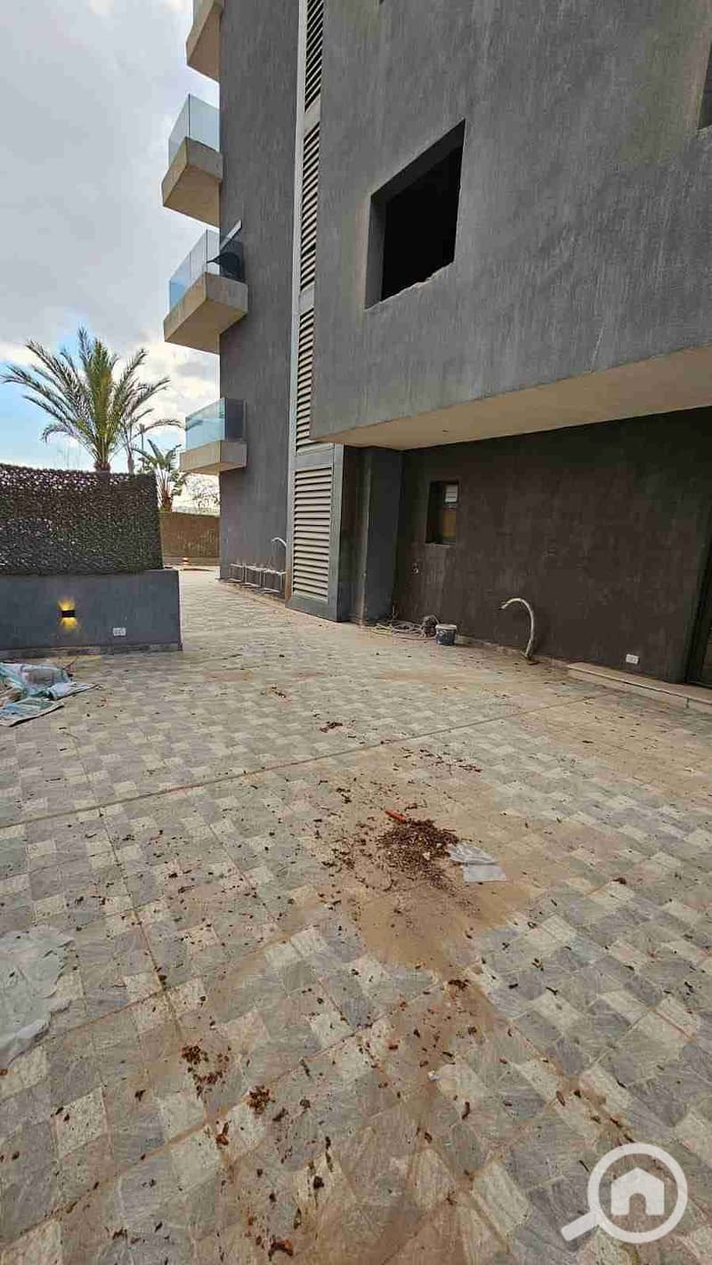 Apartment for rent in a compound near the Golden Square, Sun Capital, the tourist capital, next to the Egyptian Museum, Al-Fayoum Road, Al-Wahat Road, and Dreamland, ground floor with a garden, 120 m - Ansicht 3