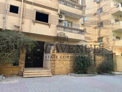 3 Bedroom Duplex for Sale in New Cairo, Cairo - WhatsApp Image 2025-09-08 at 6.41. 47 PM (4). jpg 3 Bedroom Duplex for Sale in New Cairo, Cairo - WhatsApp Image 2025-09-08 at 6.41. 47 PM (4). jpg