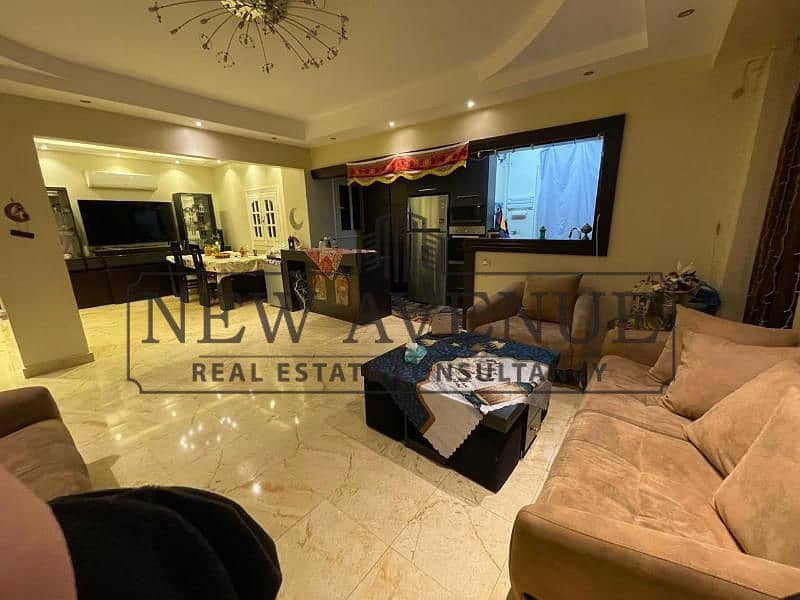 Duplex with Private Garden for Sale at Banfseg New Cairo with Prime Location Overlooking landscape Fully finished Ready to move - Widok 3