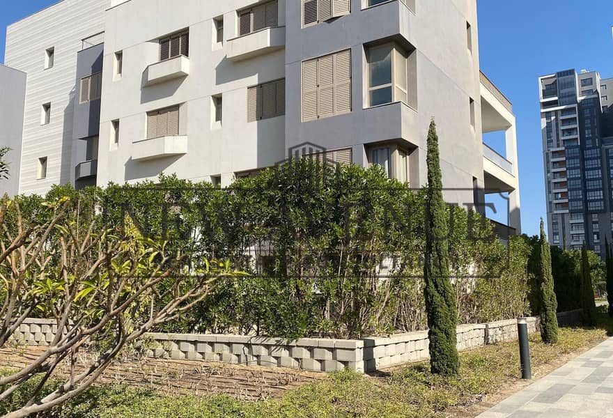 179m Ground Apartment Double Side Garden - Vista 3