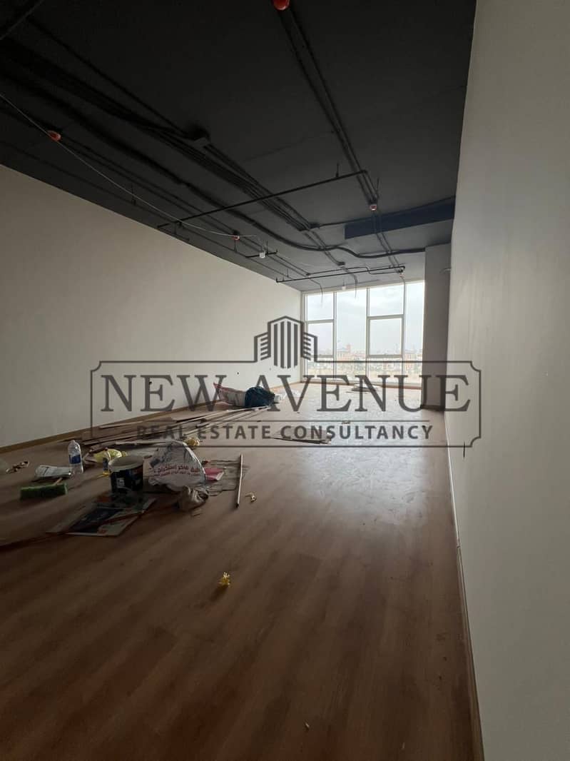 Office Fully Finished Direct on Mohamed Naguib Axis Ready To Move For Sale - Widok 3