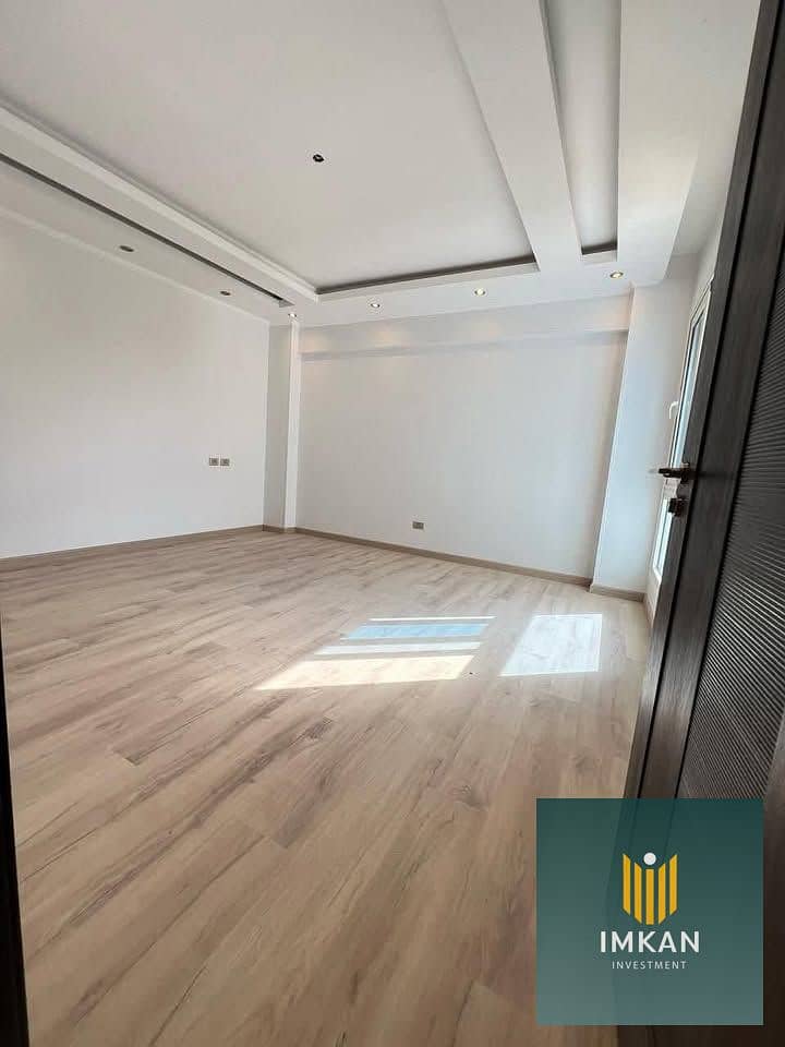 Apartment for sale in Talala Compound, New Heliopolis. North-facing, overlooking the landscape. Payment plan available over 15 years; 64% discount for - Aanzicht 3