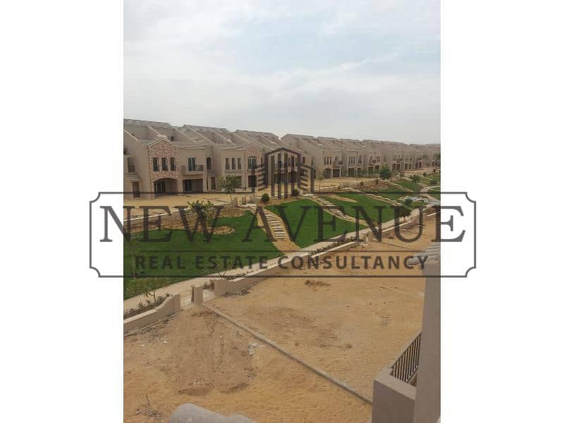 Ready to move townhouse for sale at Green Square Sabbour Mostakbal City, Prime Location – další