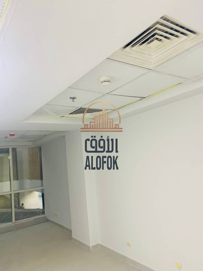 For Rent: 53sqm Super Lux Office at Business Plus Mall - Directly on North 90th St, Fist-Time Use & Plaza View f - Fler