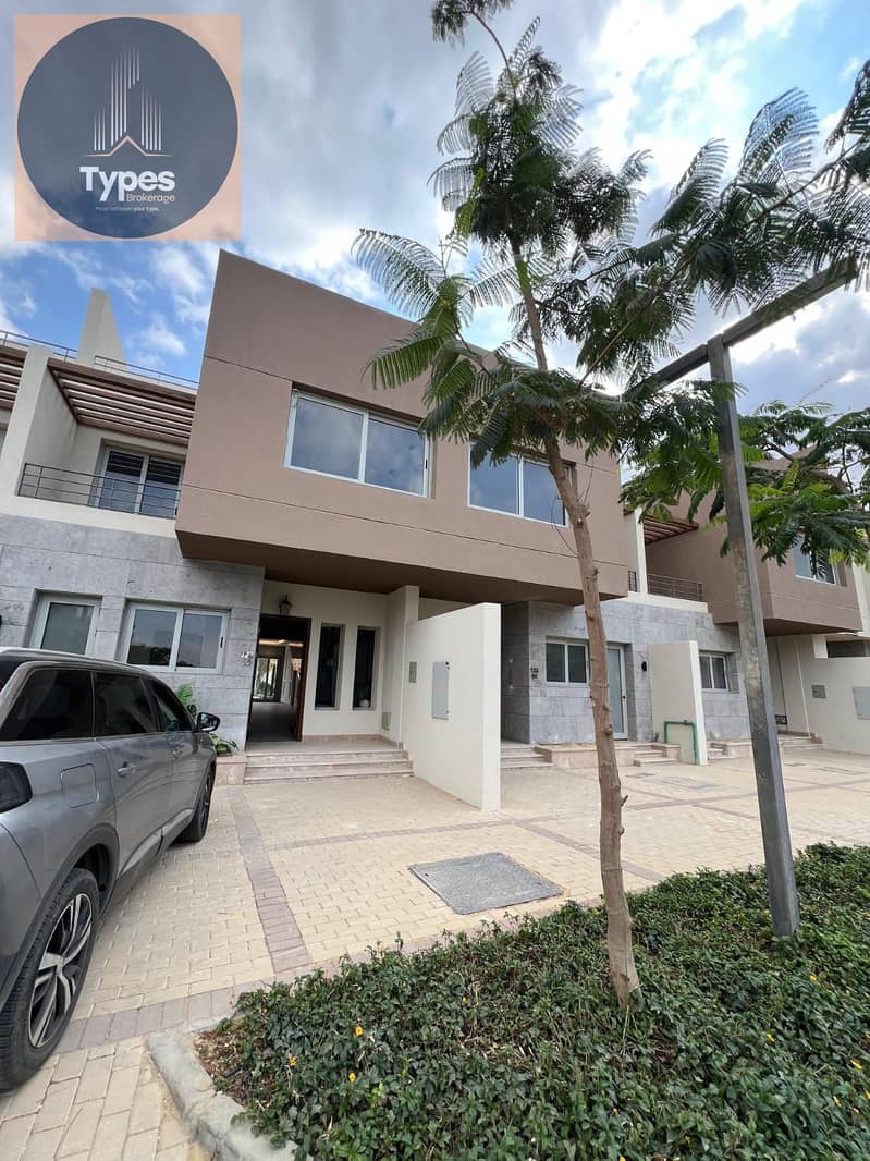 For Rent First used luxury Town house villa fully finished with A'C & Kitchen, in palm parks compound by palm hills. – pohled 2