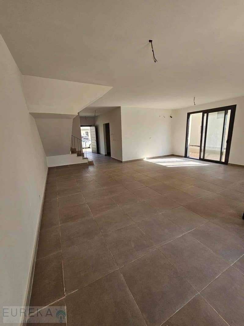 Prime Townhouse Opportunity in Al Burouj – Bahary & Direct Landscape View – pohled 6