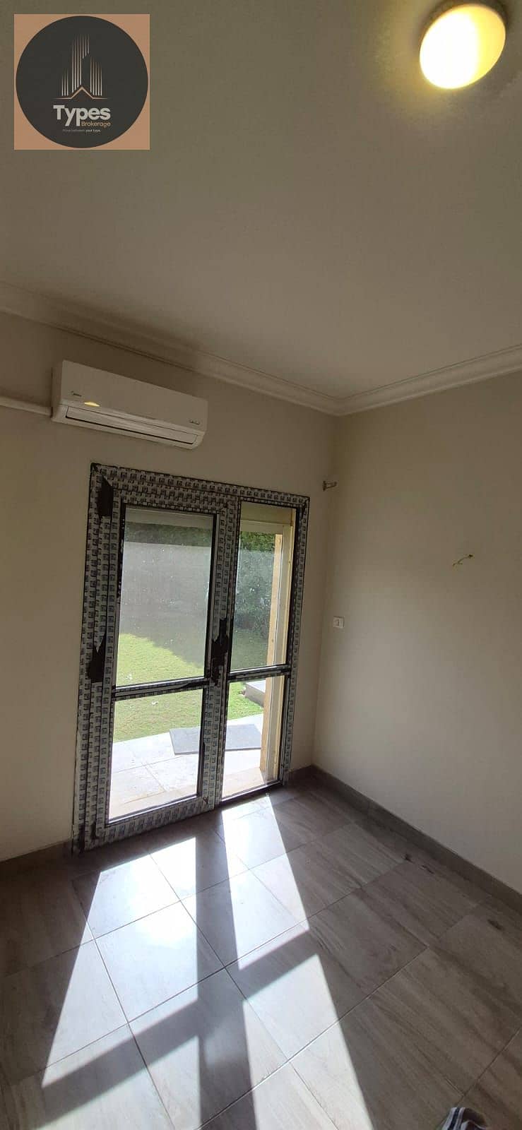 Ground floor apartment for rent, 125 sq m with a 100 sq m garden, fully equipped with air conditioning and a kitchen, in Westown Compound, next to alg - Widok 6