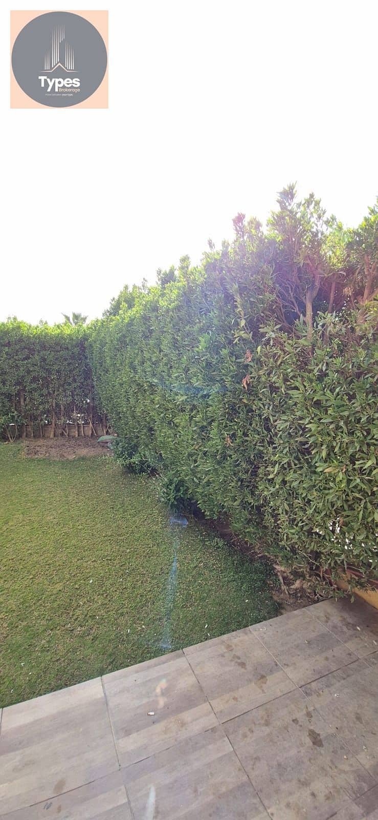 Ground floor apartment for rent, 125 sq m with a 100 sq m garden, fully equipped with air conditioning and a kitchen, in Westown Compound, next to alg - Więcej