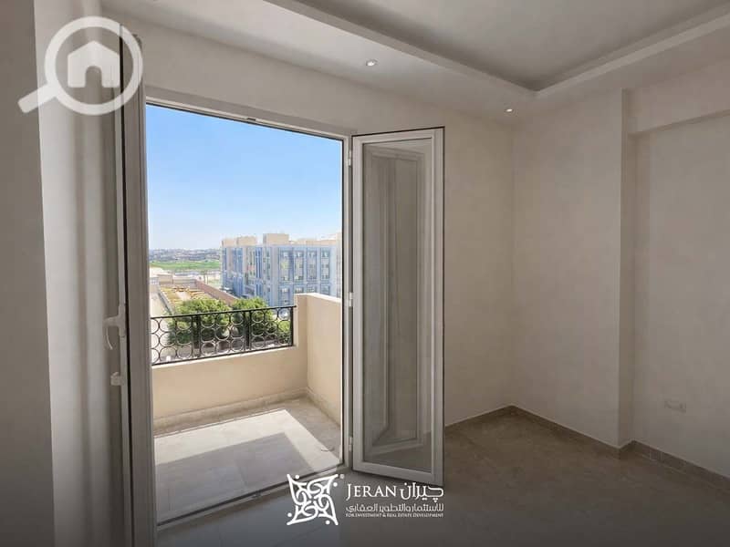 Apartment for sale from the owner in Smouha with a 25% down payment and payment facilities for Laurent. - Więcej