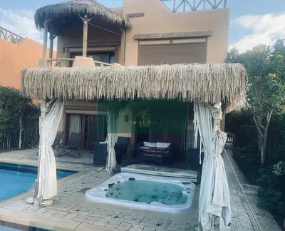 Villa standalone 375m for sale north facing 4bed for sale sea view in mountain view compound Sokhna Fully finished and furnished Best price from owner