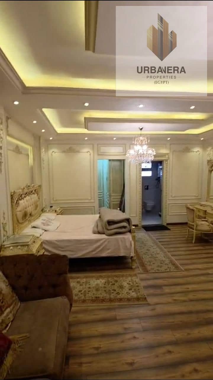 For sale: Full-floor apartment with ultra super luxury finishing in a palace-style building in Al Narges Villas 1, Fifth Settlement, New Cairo, Cairo. - Widok 3
