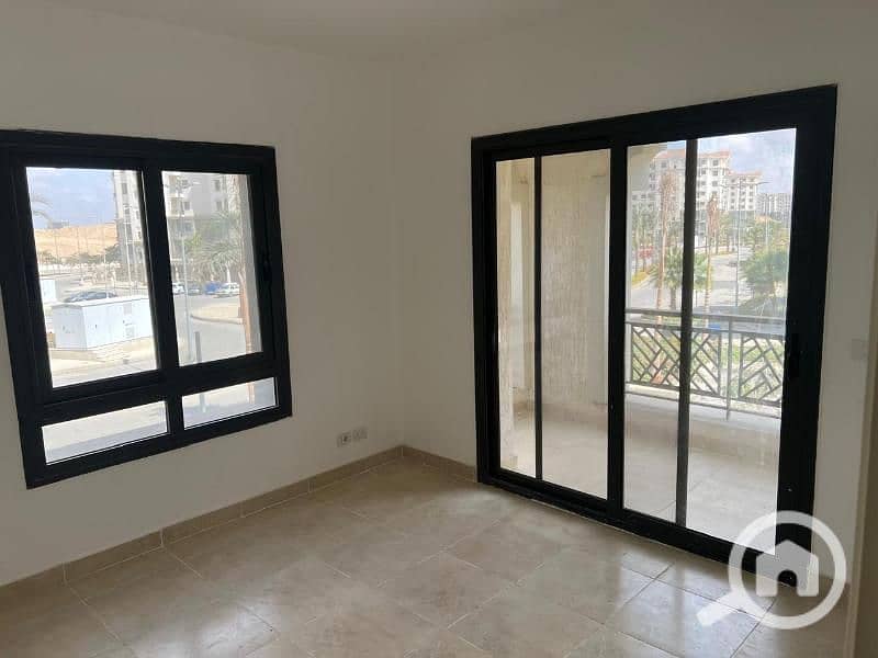 Apartment for Rent in Celia – New Administrative Capital | Green River View A distinctive apartment for rent in Celia Compound, featuring a direct vi - Widok 4