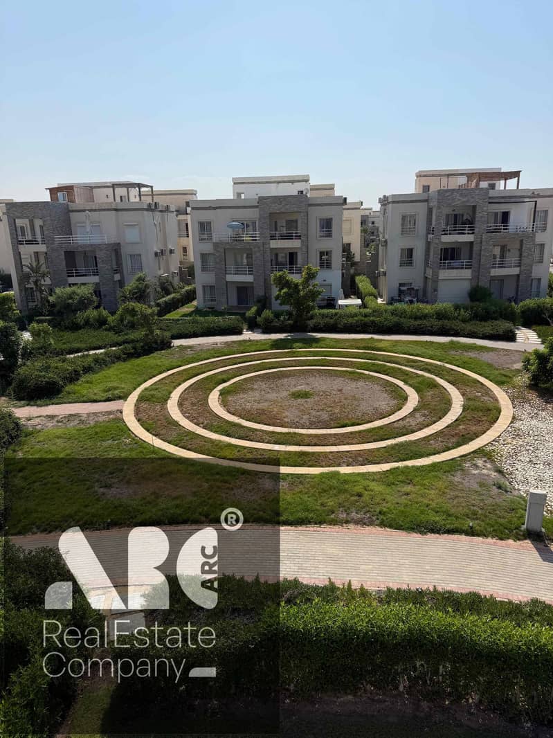 Bargain penthouse for sale in Amwaj, North Coast — 2 bedrooms, overlooking the landscape, full sea-facing, in a very prime location, just steps from the sea. - Widok 5