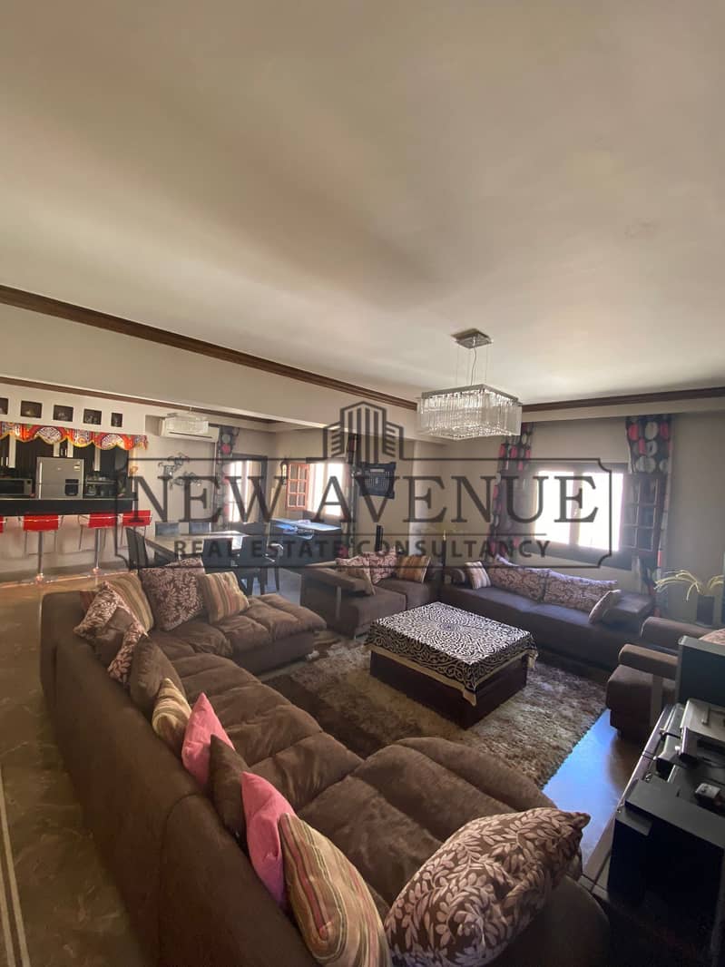 Fully finished penthouse With Roof for sale in District 2 New Cairo-Semi Furnishing -Ready To Move - Widok 2
