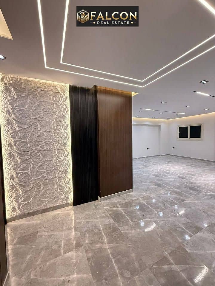 Luxuriously finished apartment with central air conditioning + garage for sale in Marriott Residence, near Almaza City Center, steps from Al-Nasr and - Widok 2