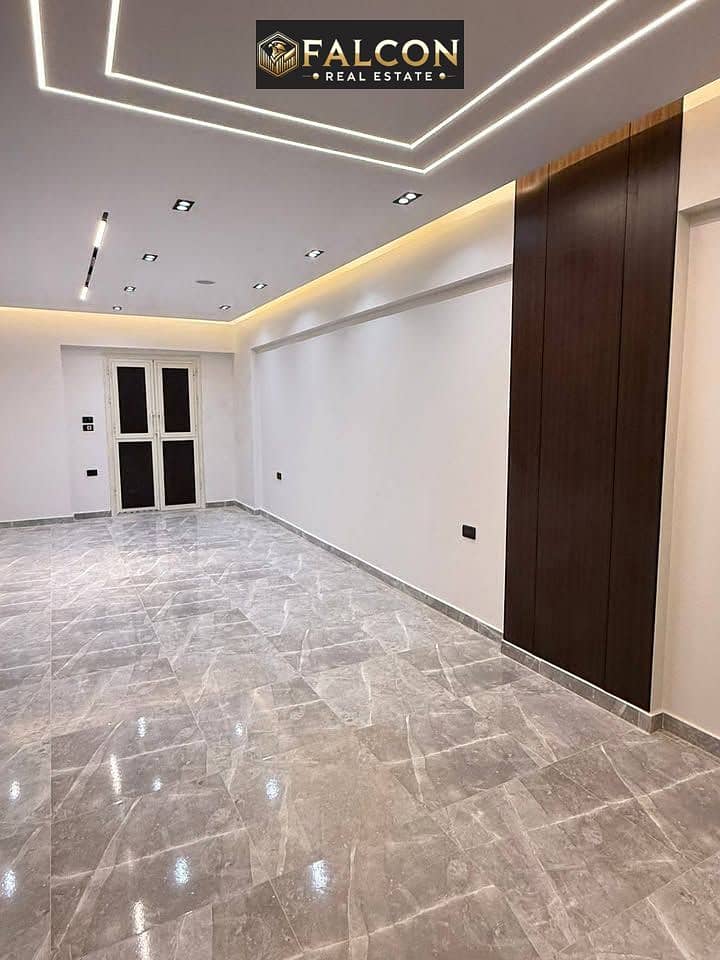 Luxuriously finished apartment with central air conditioning + garage for sale in Marriott Residence, near Almaza City Center, steps from Al-Nasr and - Widok 4