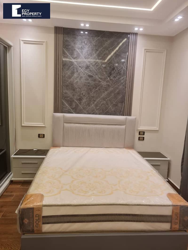 Fully Finished Luxury Apartment Ready to Move for Sale in District 5, New Cairo - Görünüm 6