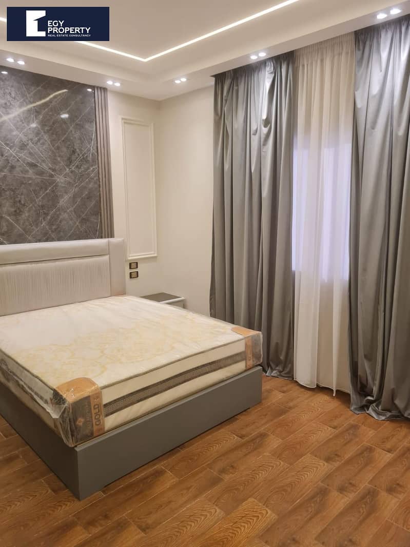 Fully Finished Luxury Apartment Ready to Move for Sale in District 5, New Cairo - Daha fazla