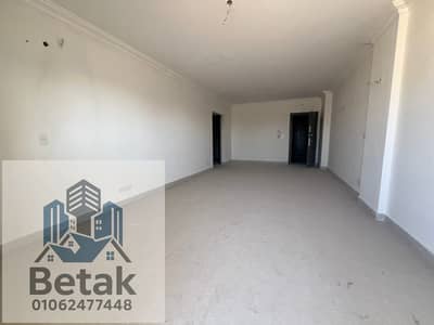 3 Bedroom Apartment for Rent in Moharam Bik, Alexandria - IMG_3263. jpeg