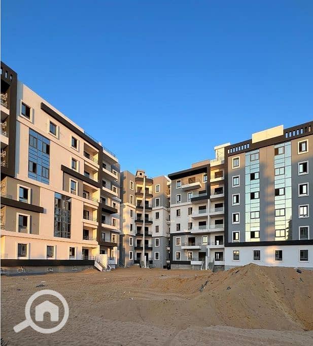 Fully finished apartment for sale with immediate delivery, directly in front of ZED Towers in Sheikh Zayed, in Namya Compound – pohled 2