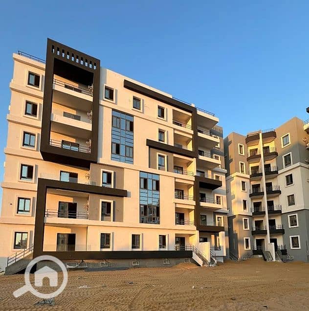 Fully finished apartment for sale with immediate delivery, directly in front of ZED Towers in Sheikh Zayed, in Namya Compound – pohled 5