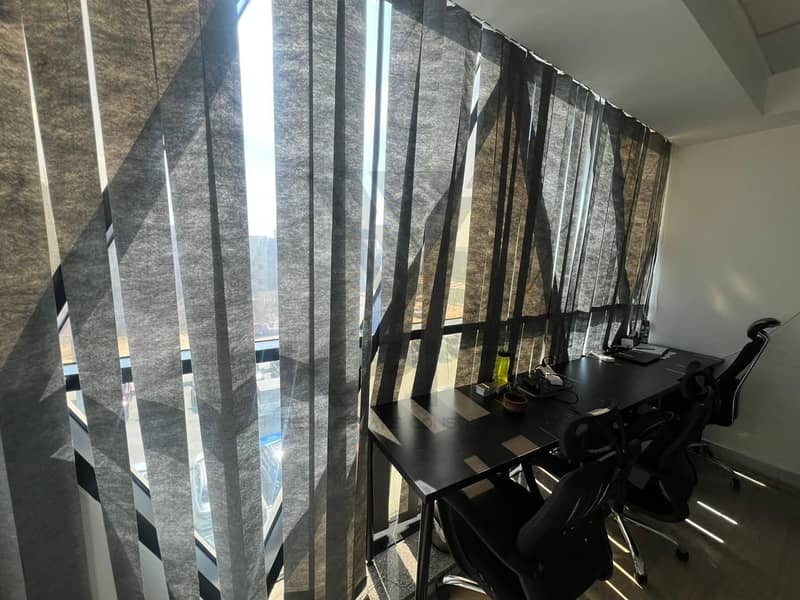 Fully finished office for Sale at Lowest Meter price OPEN Space, in prime location on North 90 Direct in Cairo Business Plaza - Mehr