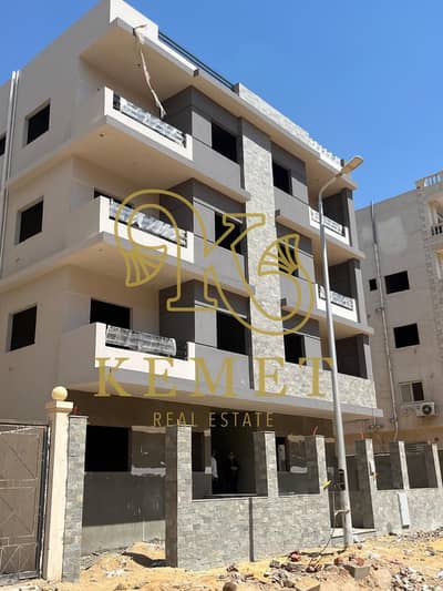 3 Bedroom Flat for Sale in New Cairo, Cairo - WhatsApp Image 2026-04-12 at 1.57. 26 PM (6). jpeg 3 Bedroom Flat for Sale in New Cairo, Cairo - WhatsApp Image 2026-04-12 at 1.57. 26 PM (6). jpeg