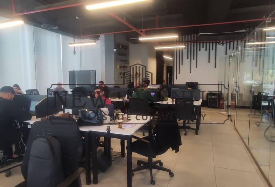 Fully finished Administrative office space for rent with avery prime location at water way new cairo - Widok 6
