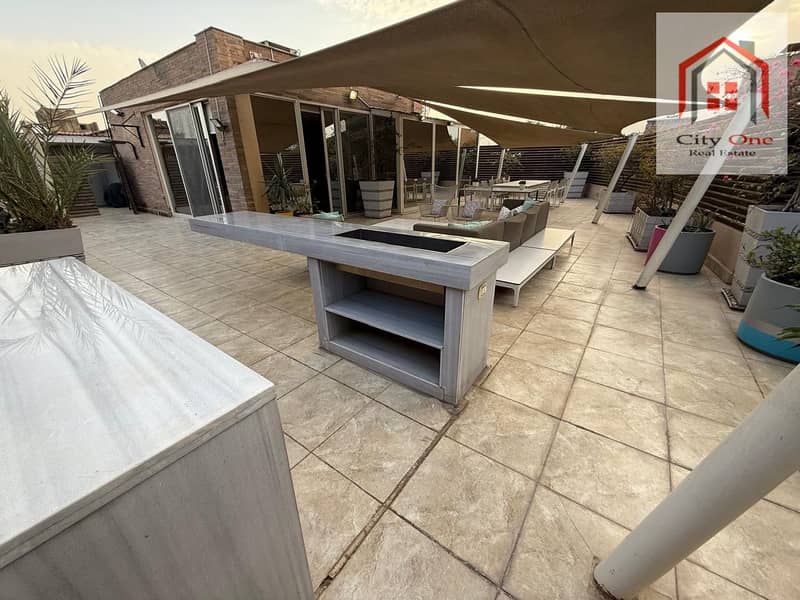 Penthouse duplex 261m + terrace 150m for sale price in nice compound in sarayat elmmadi - Widok 3