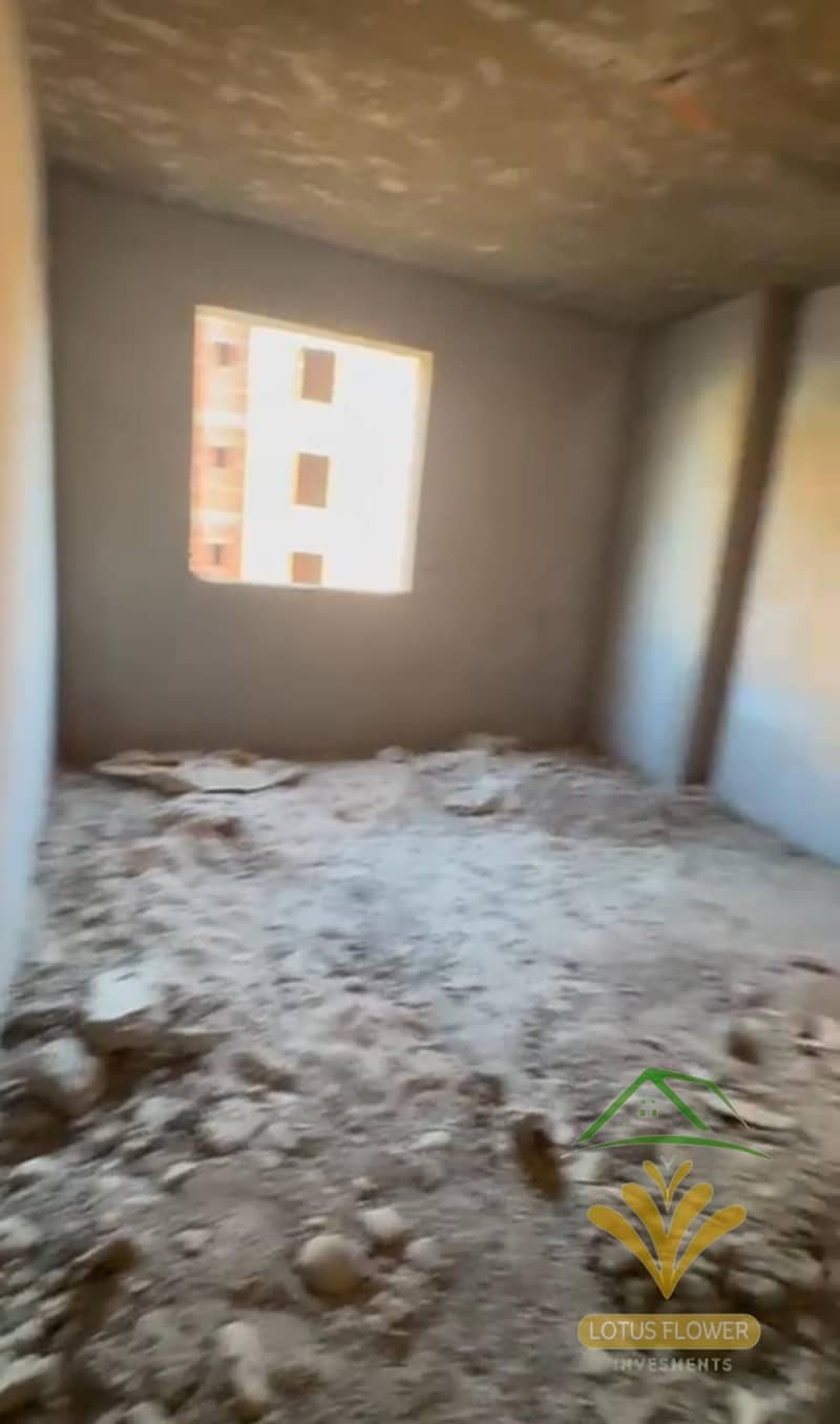 8 1000999530. jpg