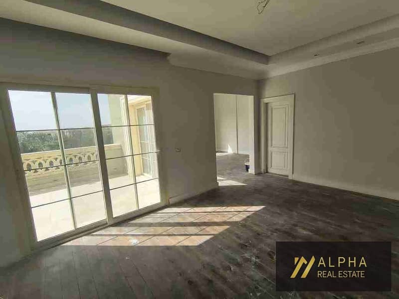 Apartment for Rent in Katameya Dunes featuring elegant design with full air conditioning and a kitchen in a prime location within a prestigious community offering privacy and easy access to services - Widok 4