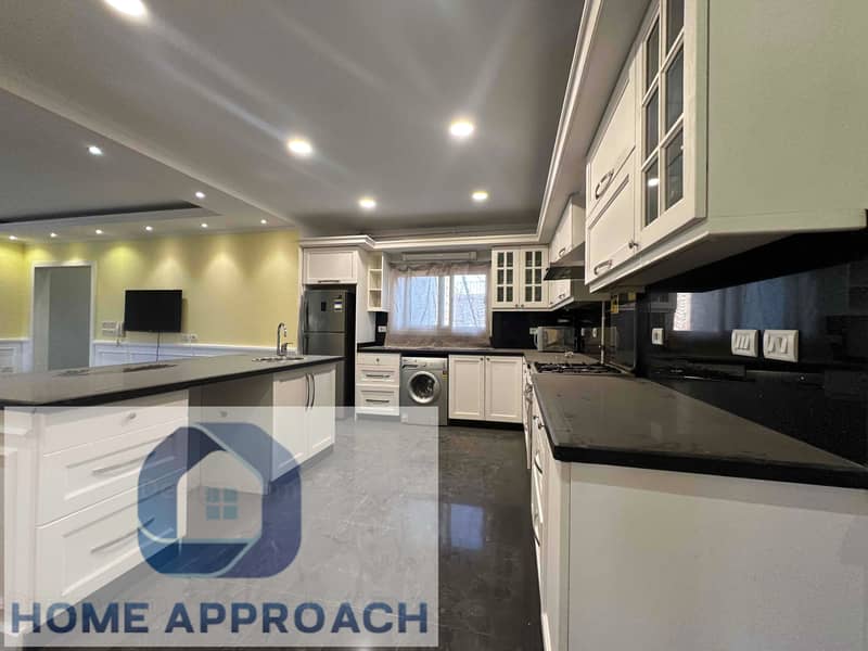 Penthouse apartment on the roof for sale in Al-Shaweifat, Fifth settlement on Al-Shaweifat main street, close to Downtown. - Widok 3