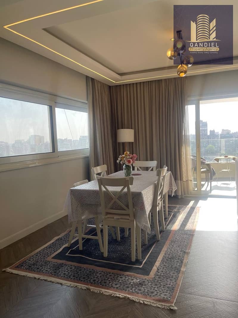 Luxury Nile View Apartment for Sale – El Manial A rare opportunity to own a premium apartment with a direct panoramic view of the Nile, - Mehr