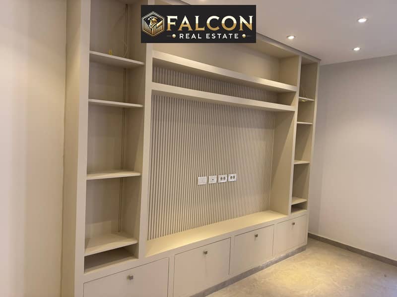 Recieve immediately a Reday To move & Fully Finished 2Br Apartment Dirct on South 90's Street in The Heart of GOlden Square Opossite The AUC - Widok 5