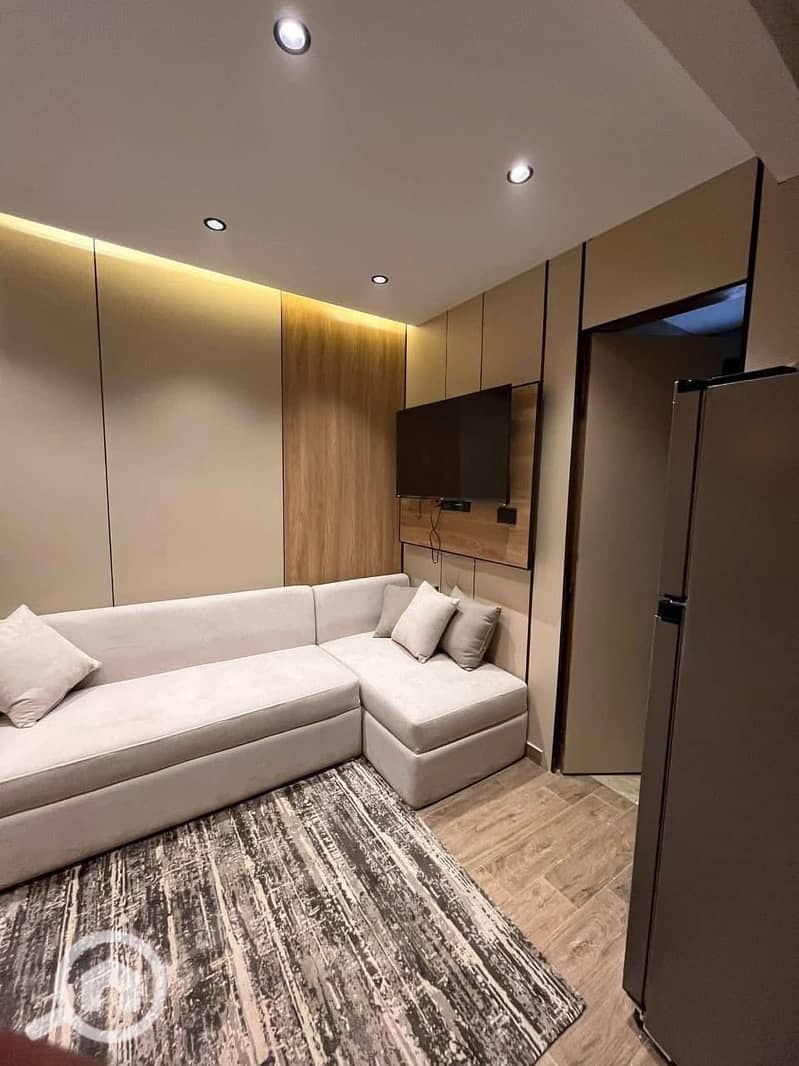 Studio apartment with one bedroom and living room for sale, finished and furnished to an ultra-super-lux standard, located in the First District, step - Widok 6