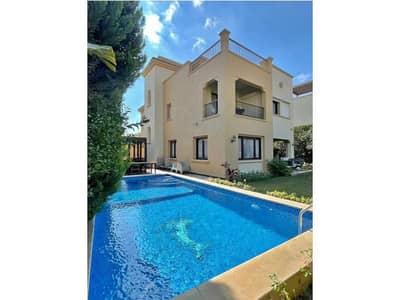 4 Bedroom Villa for Sale in New Cairo, Cairo - a3989528-c254-43ff-883a-2d45c7c707cb. jpg
